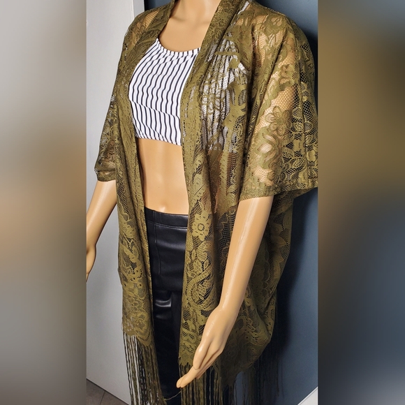 EMERETTE OPEN MESH Cover Up DARK GREEN Shawl SZ M Kimono FRINGE GREAT CONDITION - Picture 5 of 14
